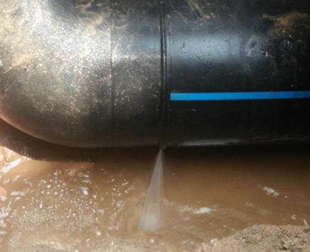 万州楼顶渗水维修公司为大家分享下万州卫生间漏水维修修补技术!