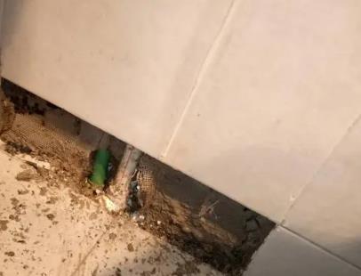 万州楼顶漏水维修公司分享下修复水管漏水的几种小方法